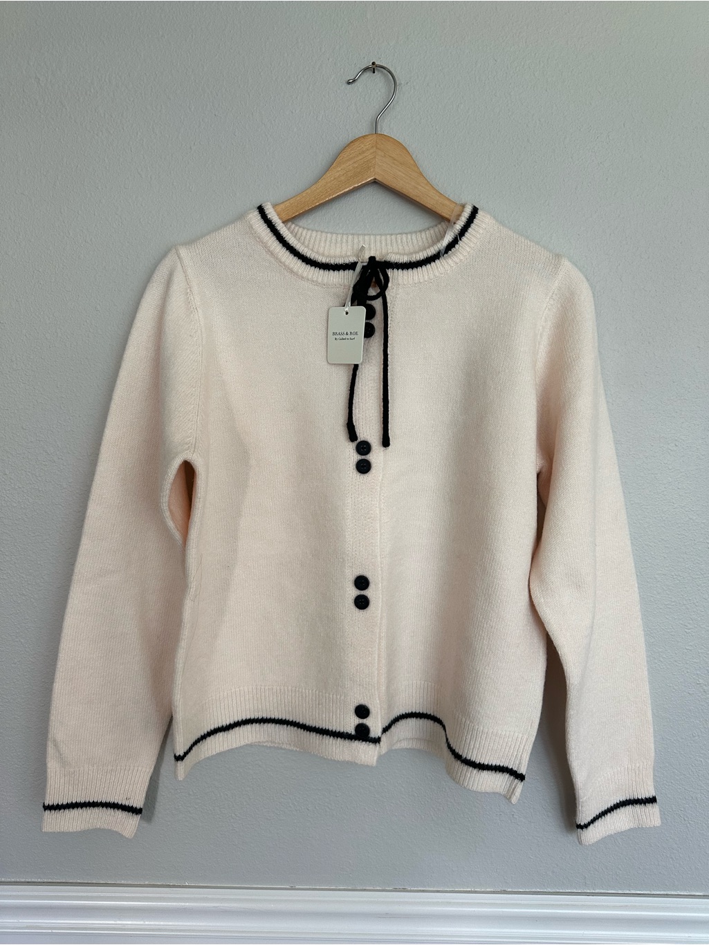 Brass & Roe Cream Knit Cardigan With Black Trim And Button Details Nwt